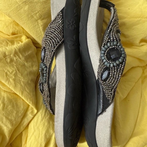 Aetrex Women's Brittany Beaded Comfort Thong Sandal  Size 8 - Picture 5 of 9